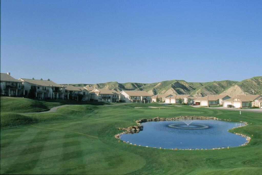 Paradise Canyon Golf Resort - Signature Condo 380 Lethbridge Εξωτερικό φωτογραφία